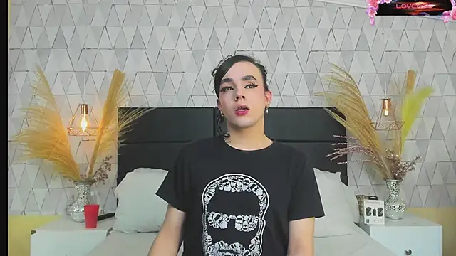 Snapshot of JustinePerry chatting on February 2026 04:38:01 AM JustinePerry online show from February 2026 04:38:01 AM