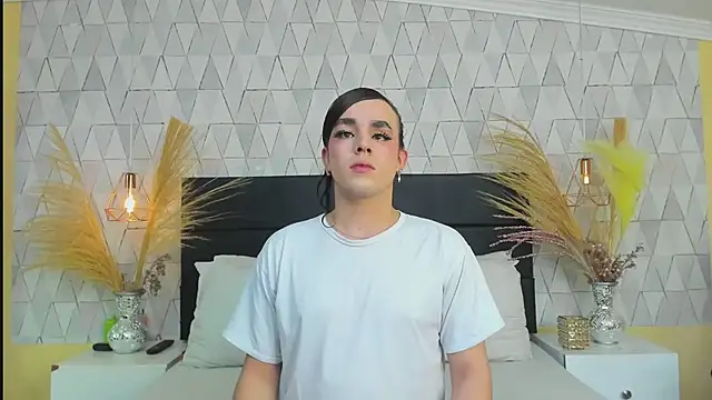 Snapshot of JustinePerry chatting on February 2026 03:32:02 AM JustinePerry online show from February 2026 03:32:02 AM