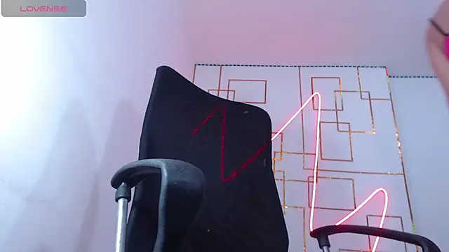 khalany hadid online show from February 2025 08:58:02 PM