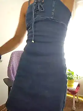 Snapshot of 911Calling chatting on January 2025 03:46:01 PM 911Calling online show from January 2025 03:46:01 PM