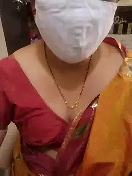 Snapshot of aliseanu chatting on December 2024 07:03:01 AM aliseanu online show from December 2024 07:03:01 AM