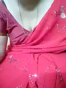 Snapshot of aliseanu chatting on December 2024 04:06:01 PM aliseanu online show from December 2024 04:06:01 PM