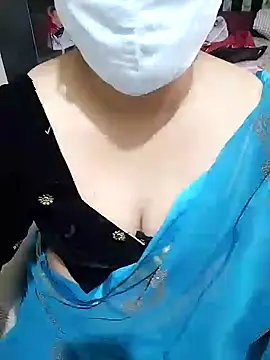 Snapshot of aliseanu chatting on January 2025 03:29:02 AM aliseanu online show from January 2025 03:29:02 AM