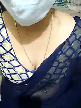 Snapshot of aliseanu chatting on January 2025 12:02:01 PM aliseanu online show from January 2025 12:02:01 PM