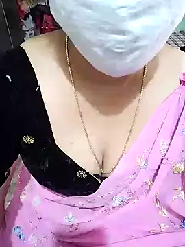 Snapshot of aliseanu chatting on January 2025 05:34:01 AM aliseanu online show from January 2025 05:34:01 AM