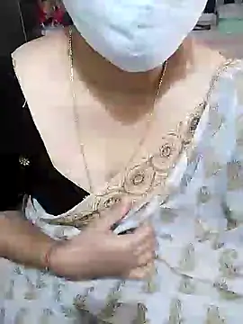 Snapshot of aliseanu chatting on January 2025 05:37:01 AM aliseanu online show from January 2025 05:37:01 AM