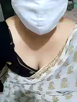 Snapshot of aliseanu chatting on January 2025 02:13:01 PM aliseanu online show from January 2025 02:13:01 PM