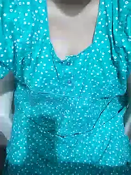 Snapshot of aliseanu chatting on January 2025 01:16:02 PM aliseanu online show from January 2025 01:16:02 PM