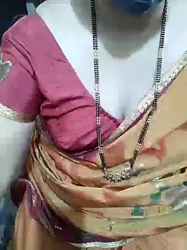 Snapshot of aliseanu chatting on January 2025 04:47:01 AM aliseanu online show from January 2025 04:47:01 AM