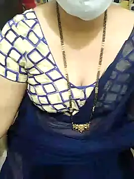 Snapshot of aliseanu chatting on February 2025 02:17:01 AM aliseanu online show from February 2025 02:17:01 AM