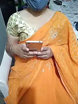 Snapshot of aliseanu chatting on February 2025 01:31:02 AM aliseanu online show from February 2025 01:31:02 AM