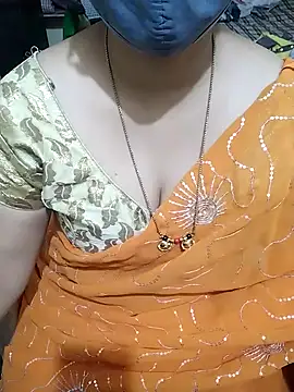 Snapshot of aliseanu chatting on February 2025 01:47:02 AM aliseanu online show from February 2025 01:47:02 AM