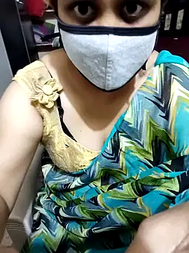 Snapshot of aliseanu chatting on February 2025 01:43:01 AM aliseanu online show from February 2025 01:43:01 AM