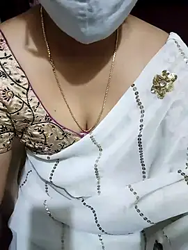 Snapshot of aliseanu chatting on March 2025 01:01:02 AM aliseanu online show from March 2025 01:01:02 AM