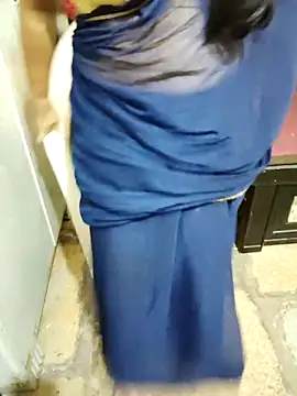 Snapshot of aliseanu chatting on March 2025 01:30:02 AM aliseanu online show from March 2025 01:30:02 AM