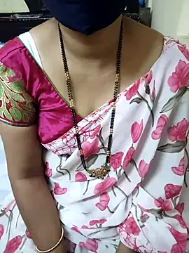 Snapshot of aliseanu chatting on September 2025 04:54:01 PM aliseanu online show from September 2025 04:54:01 PM