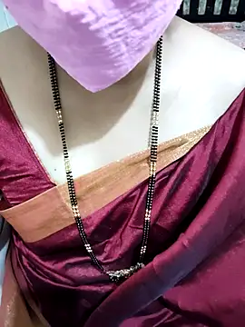 Snapshot of aliseanu chatting on October 2025 08:46:02 AM aliseanu online show from October 2025 08:46:02 AM