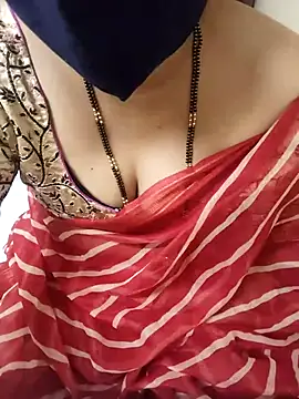 Snapshot of aliseanu chatting on October 2025 04:47:01 PM aliseanu online show from October 2025 04:47:01 PM