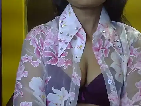 Snapshot of Hot_indiangirl chatting on October 2025 06:41:02 PM Hot indiangirl online show from October 2025 06:41:02 PM