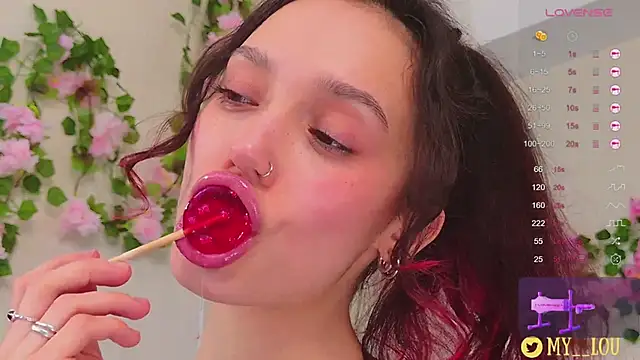 MyLou  online show from March 2025 07:17:01 PM