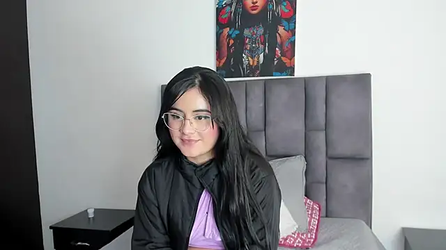 Dulce amg online show from February 2025 03:38:02 PM