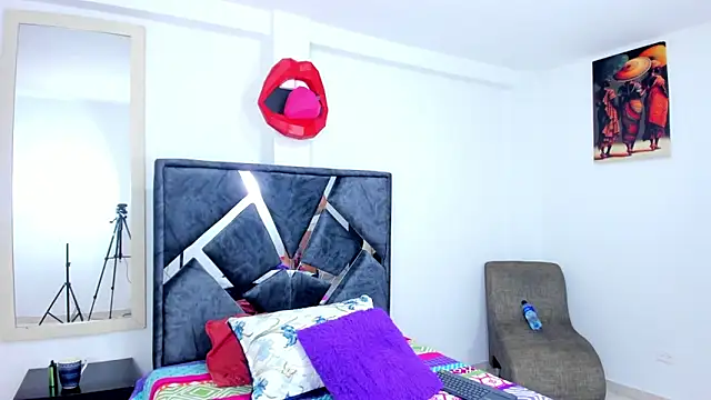 Dulce amg online show from November 2025 02:28:02 AM