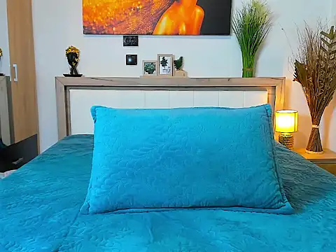 sweetangell69  online show from February 2025 05:10:02 AM