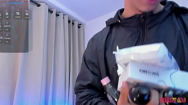 Samuel Up online show from November 2025 04:01:01 AM