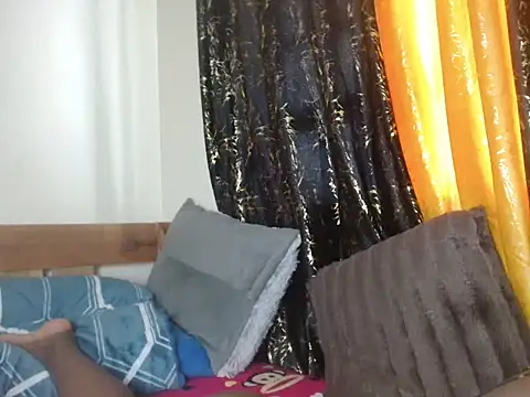 Sexxy prity25 online show from February 2026 06:26:01 AM