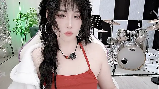 Vaness-a online show from September 2025 04:21:02 PM