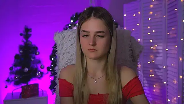 DeboraLarson online show from December 2025 03:13:01 AM