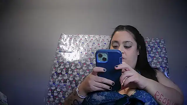 Snapshot of tillymarie34 chatting on December 2024 04:49:01 PM tillymarie34 online show from December 2024 04:49:01 PM