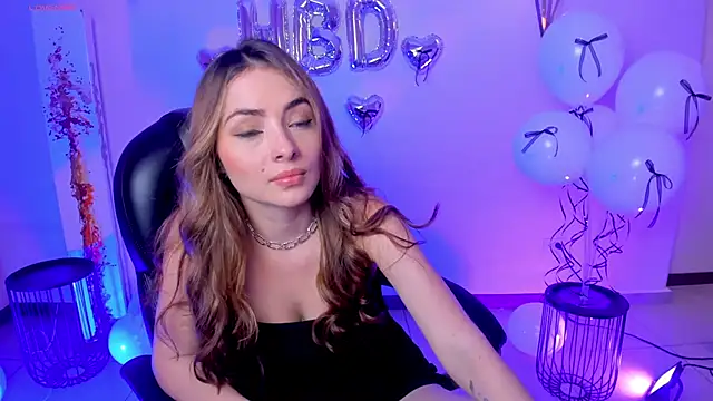 StacyWoods online show from March 2025 04:22:02 PM