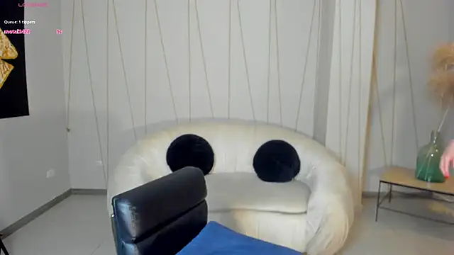 StacyWoods online show from March 2025 04:49:01 PM