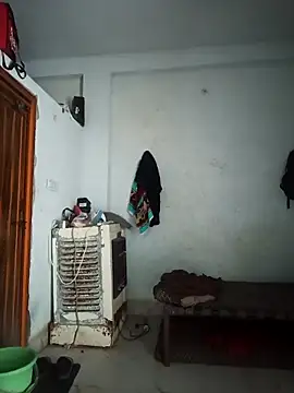 pintuS40 online show from October 2025 01:39:03 AM