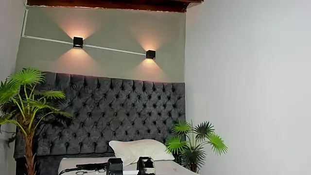 Snapshot of Salomon_koude chatting on May 2026 11:48:01 AM Salomon koude online show from May 2026 11:48:01 AM