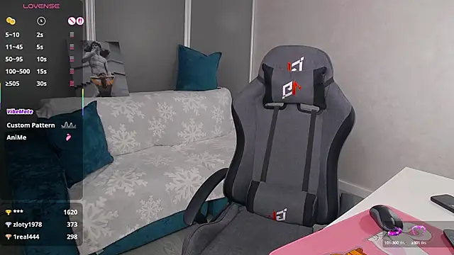 Snapshot of Sofia_Soul chatting on October 2025 07:47:02 PM Sofia Soul online show from October 2025 07:47:02 PM