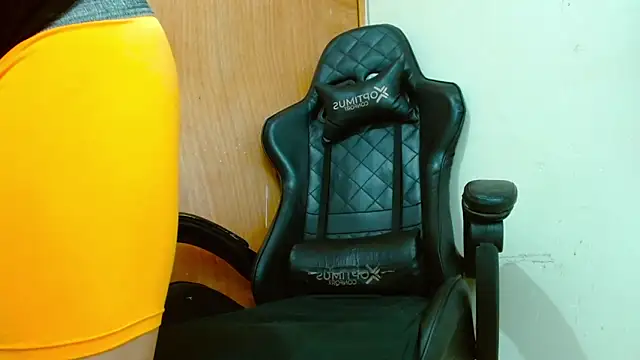 Danyer33 online show from March 2025 06:36:02 AM