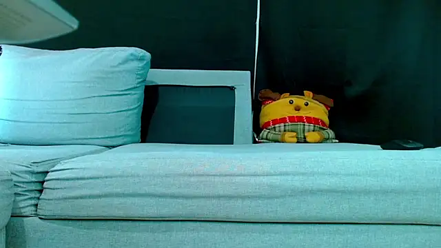 Danyer33 online show from December 2025 03:27:02 AM