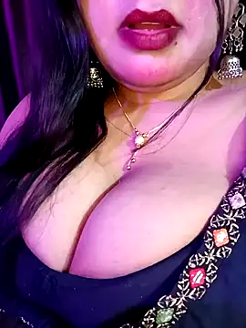 Suhanakhan00 online show from December 2024 11:17:02 PM