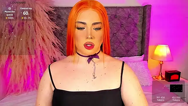 Snapshot of astridjonness chatting on September 2025 02:44:01 AM astridjonness online show from September 2025 02:44:01 AM