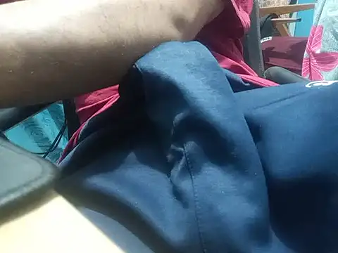 SALLY OMAR  online show from May 2026 03:51:01 PM