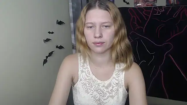 StellaCRL online show from November 2025 07:24:02 AM