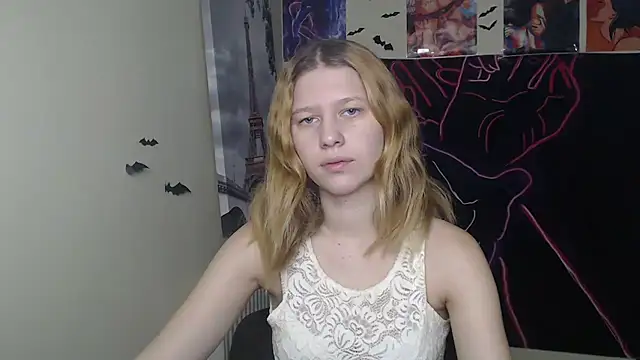 StellaCRL online show from November 2025 07:19:01 AM