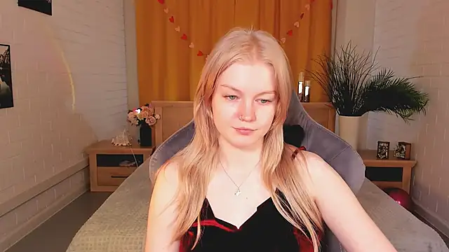 GraceGlamour online show from March 2025 05:17:02 AM