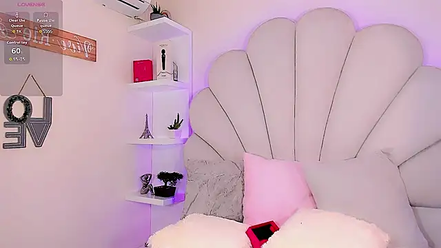 CandyJoselyn online show from February 2026 12:56:01 PM