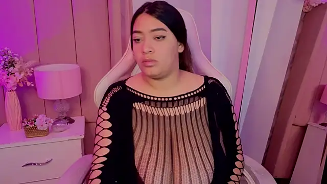 Snapshot of MollyBigBoobs12 chatting on February 2026 09:05:01 AM MollyBigBoobs12 online show from February 2026 09:05:01 AM