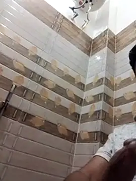 Snapshot of itachigunn chatting on March 2026 08:04:01 PM itachigunn online show from March 2026 08:04:01 PM