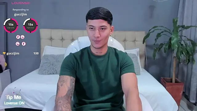 Snapshot of Damian23__ chatting on September 2025 10:26:01 AM Damian23 online show from September 2025 10:26:01 AM