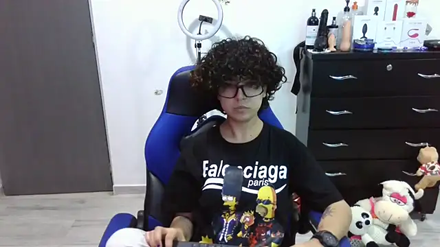 Snapshot of thomascooper7 chatting on October 2025 08:43:02 PM thomascooper7 online show from October 2025 08:43:02 PM